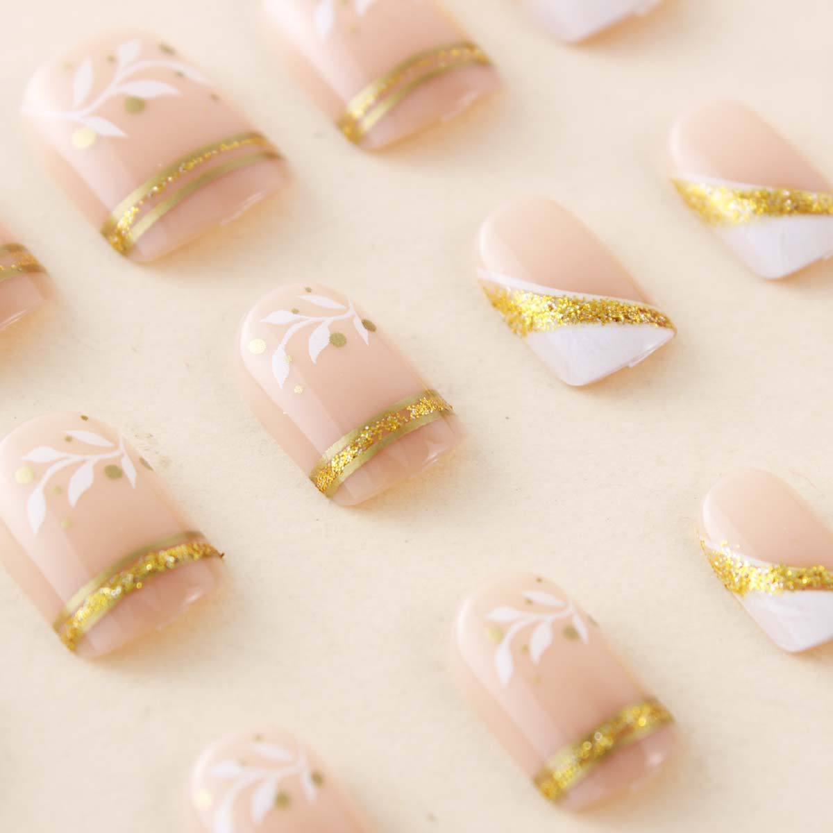 Nude Short Square Press On Nai - đánh giá và giá Nail Tech Accessories